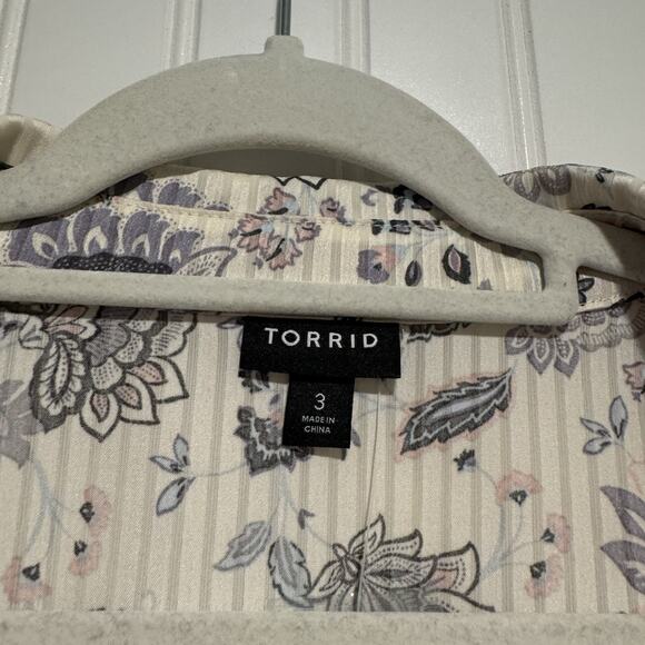 Torrid Satin Stripe Floral Collared Surplice Blouse NEW Plus Size 3X - Picture 4 of 7